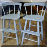 F47. High chairs. 